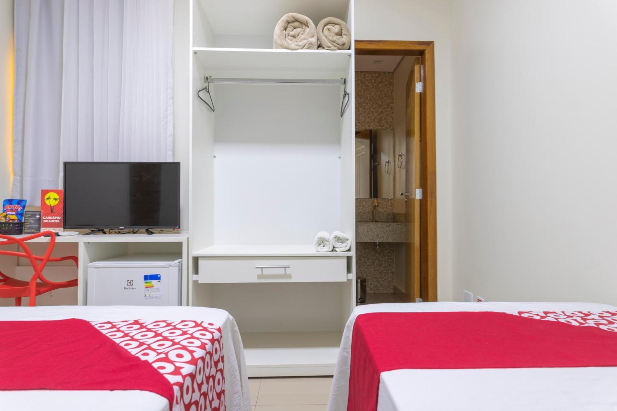 Oyo Tropical Confort Hotel, Brasilia Sao Sebastiao  Eksteriør billede